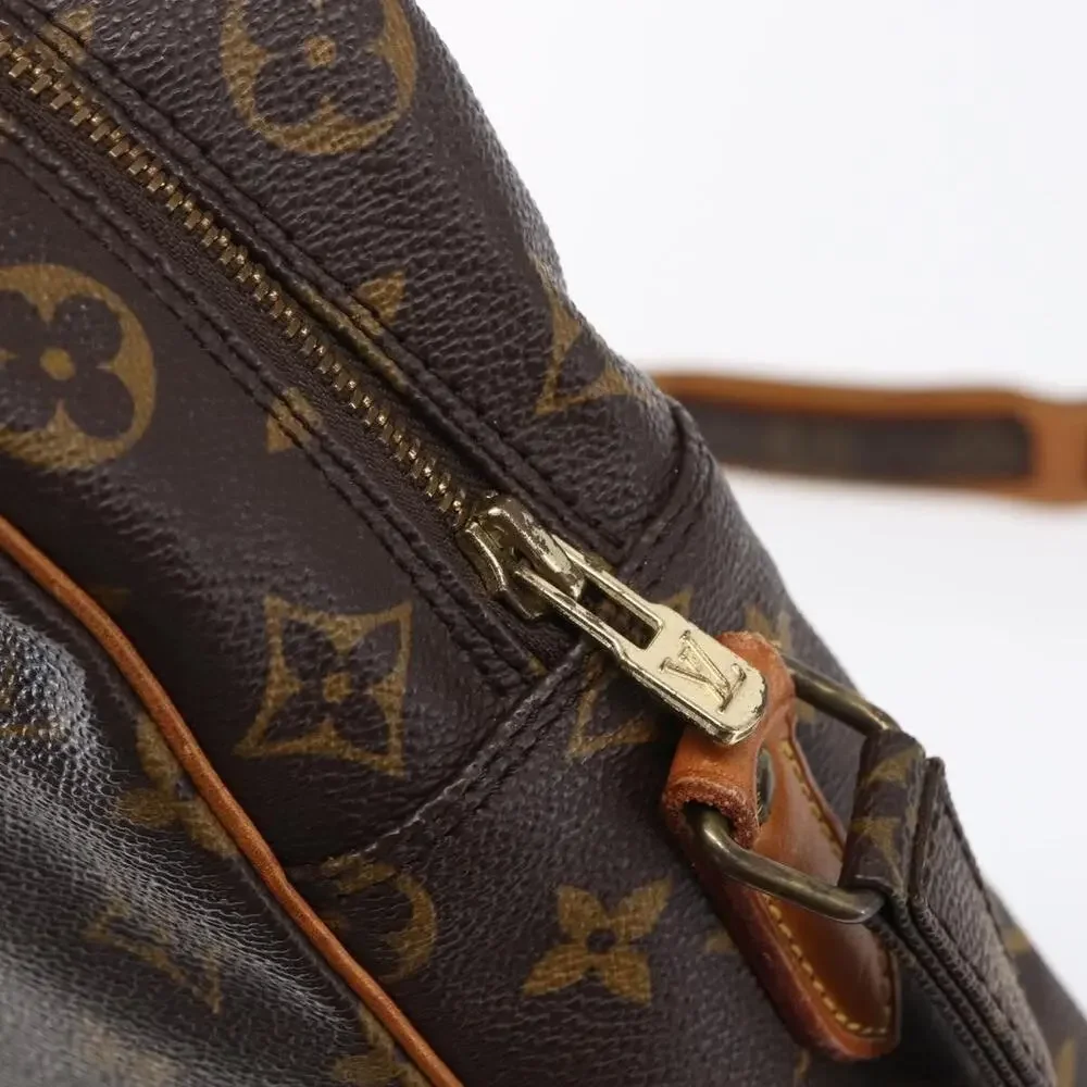 Louis Vuitton height 11